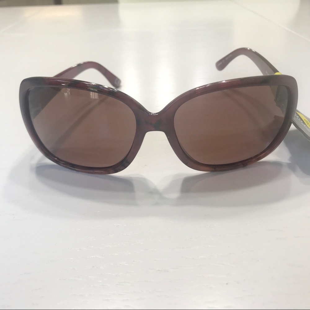 NWT Foster Grant polarized MAXBLOCK sunglasses